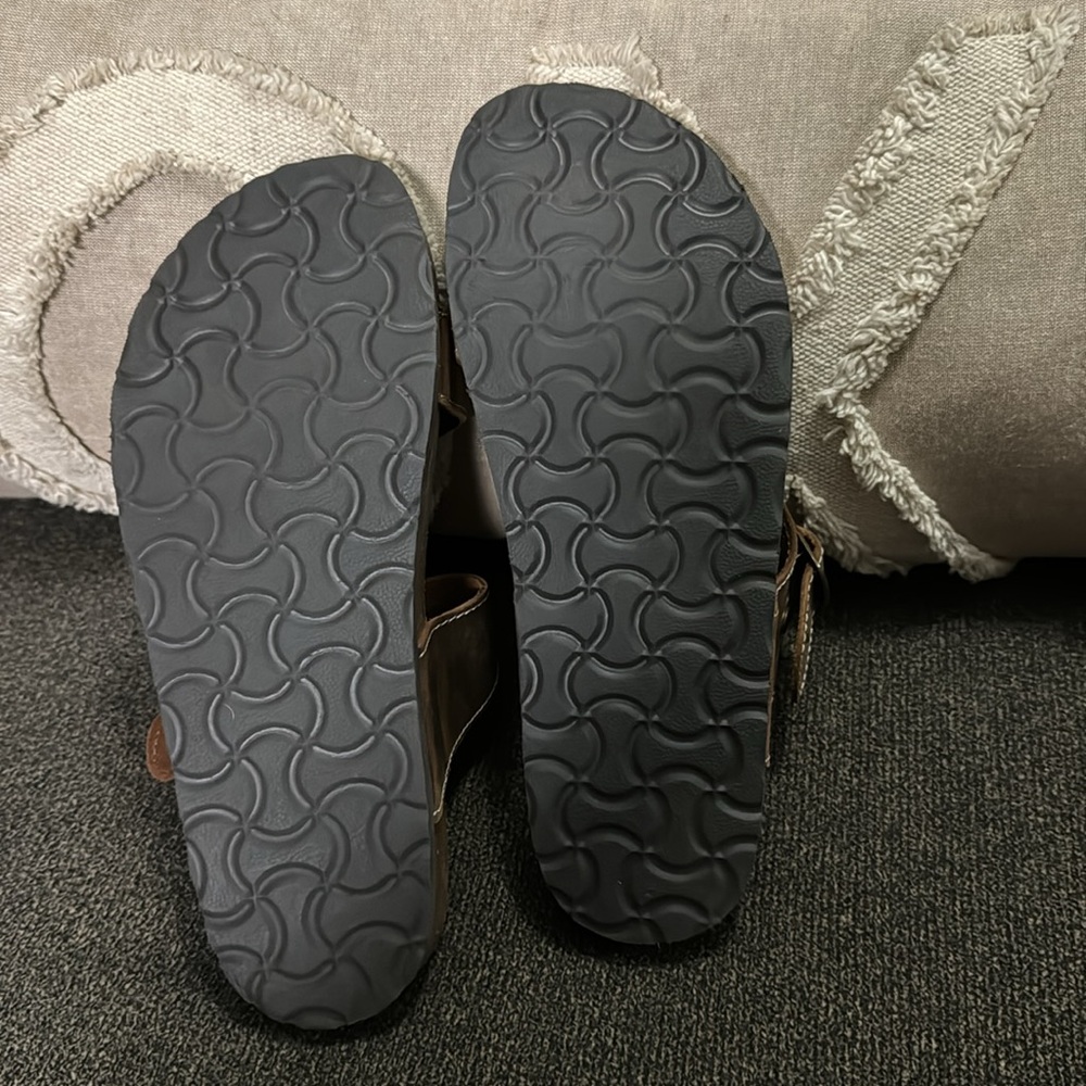 White Mountain - image 3